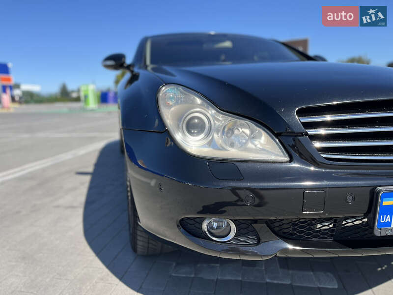 Купе Mercedes-Benz CLS-Class 2004 в Умани