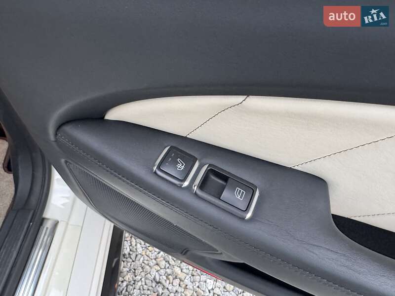 Седан Mercedes-Benz CLS-Class 2011 в Тернополе