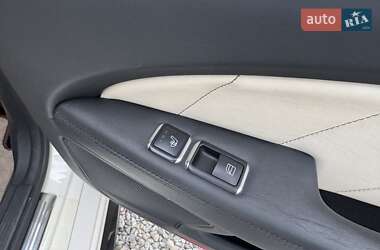 Седан Mercedes-Benz CLS-Class 2011 в 