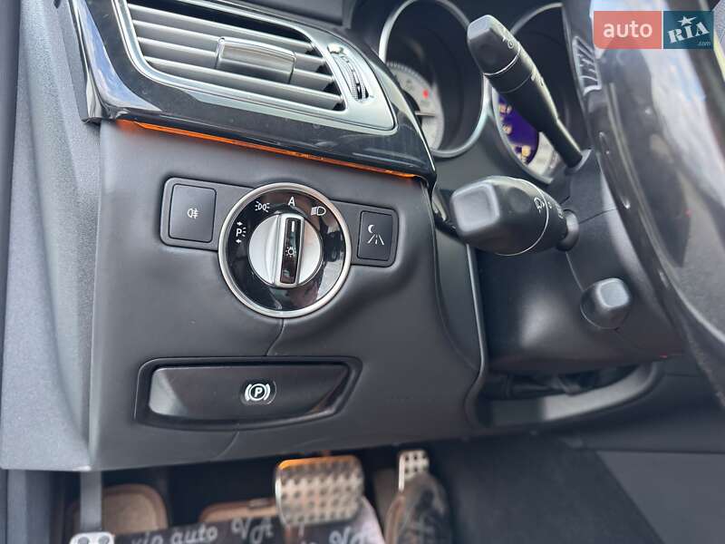 Седан Mercedes-Benz CLS-Class 2011 в Тернополе
