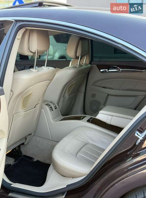 Седан Mercedes-Benz CLS-Class 2012 в Калуше
