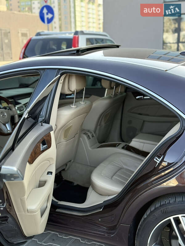 Седан Mercedes-Benz CLS-Class 2012 в Калуше