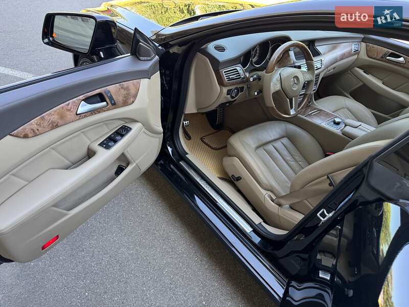 Седан Mercedes-Benz CLS-Class 2012 в Киеве