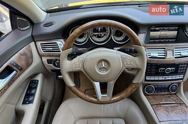 Седан Mercedes-Benz CLS-Class 2012 в 