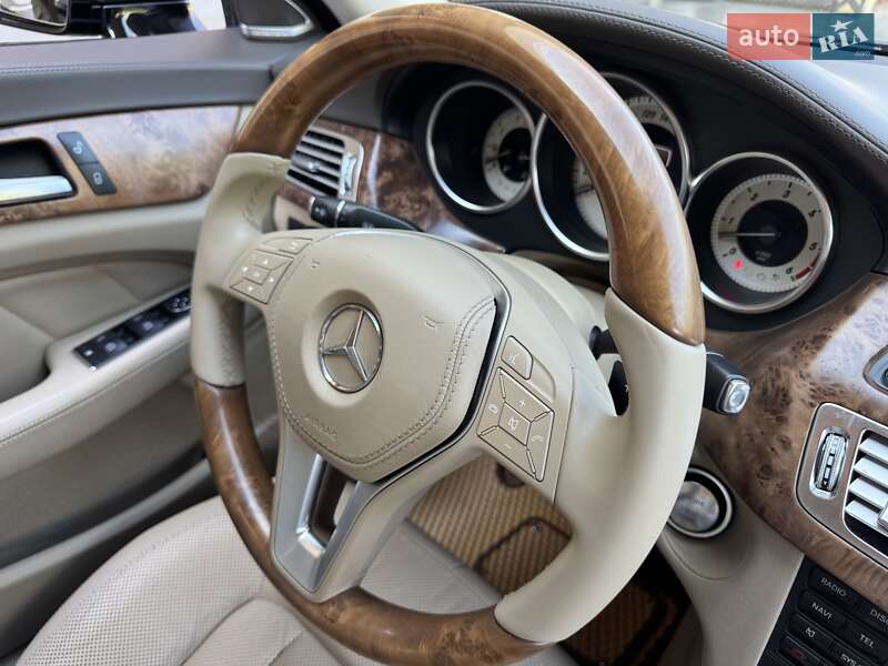 Седан Mercedes-Benz CLS-Class 2012 в Киеве