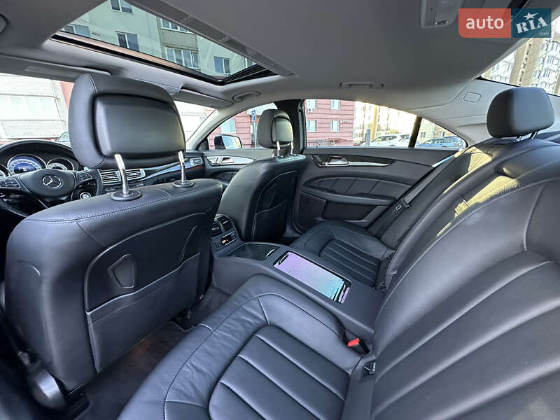 Седан Mercedes-Benz CLS-Class 2016 в Виннице