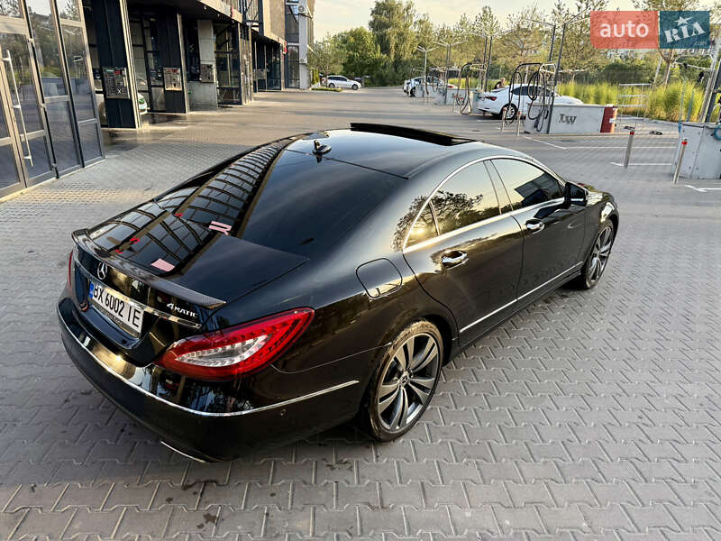 Седан Mercedes-Benz CLS-Class 2015 в Рівному