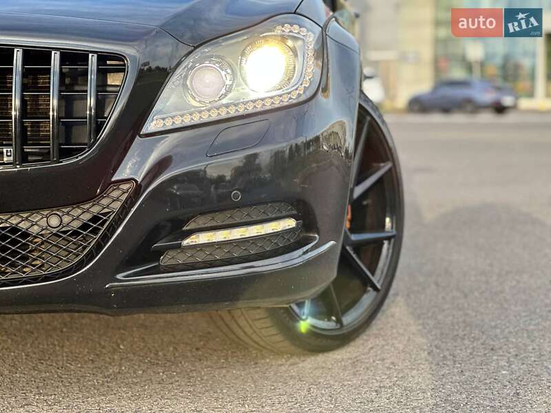 Седан Mercedes-Benz CLS-Class 2012 в Кривом Роге