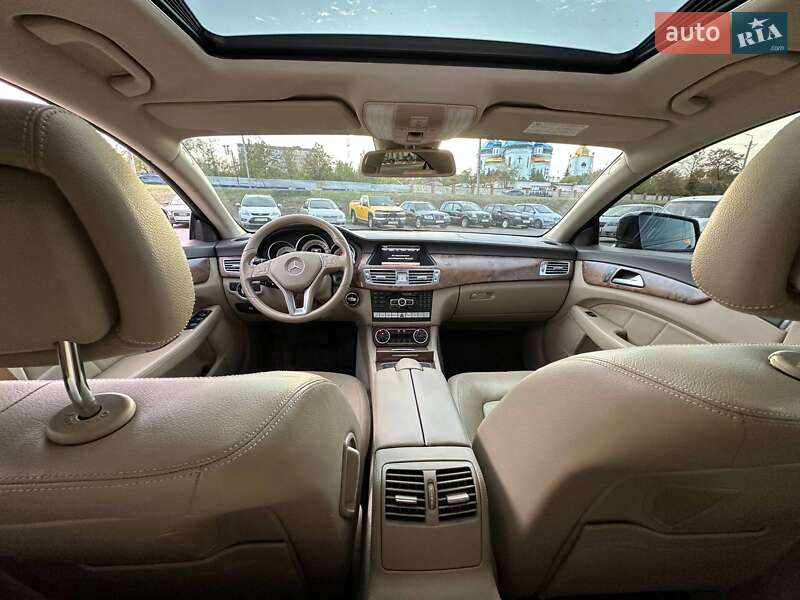 Седан Mercedes-Benz CLS-Class 2012 в Кривом Роге