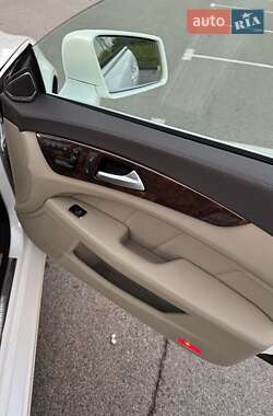 Седан Mercedes-Benz CLS-Class 2012 в 