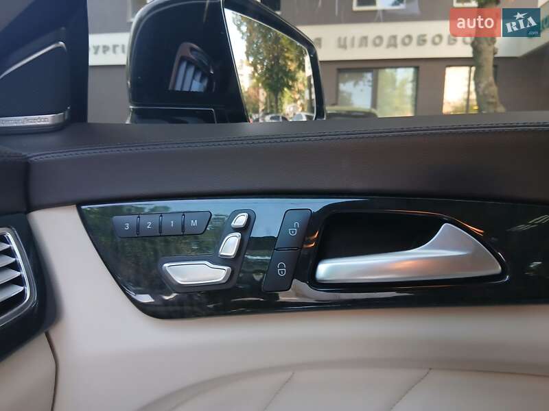 Седан Mercedes-Benz CLS-Class 2016 в Вінниці