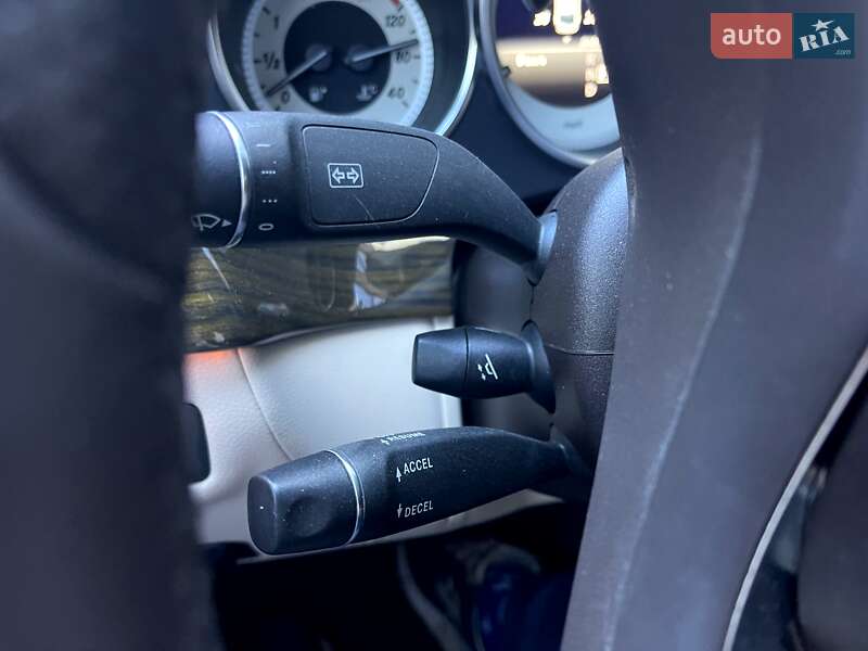 Седан Mercedes-Benz CLS-Class 2014 в Чернигове фото 10 Седан Mercedes-Benz CLS-Class 2014 в Чернигове