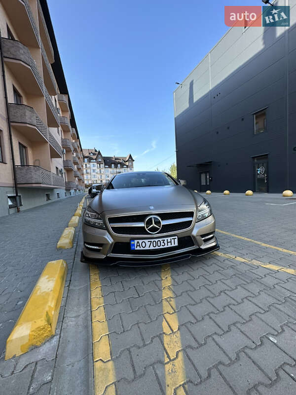 Седан Mercedes-Benz CLS-Class 2010 в Ужгороде