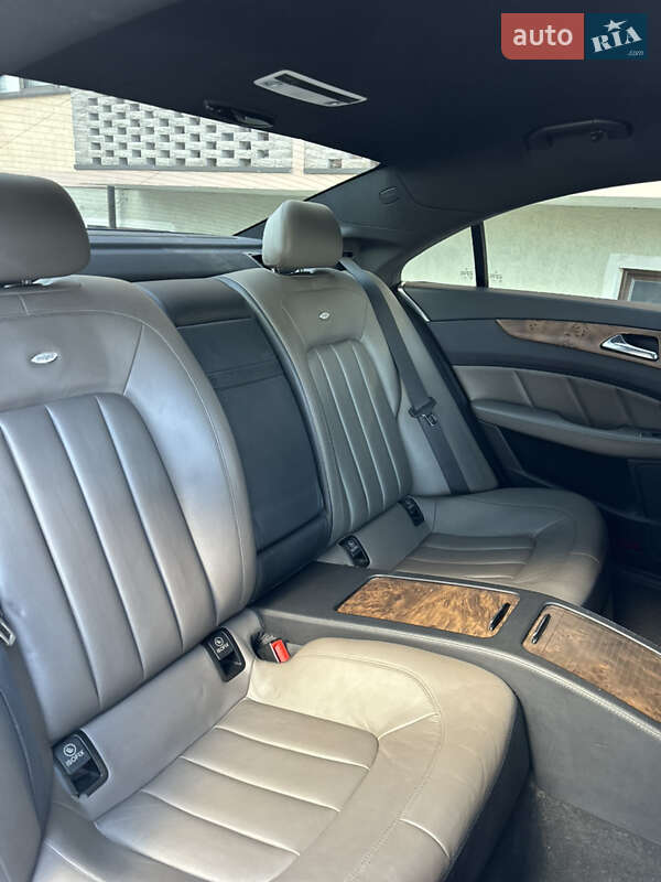 Седан Mercedes-Benz CLS-Class 2010 в Ужгороде