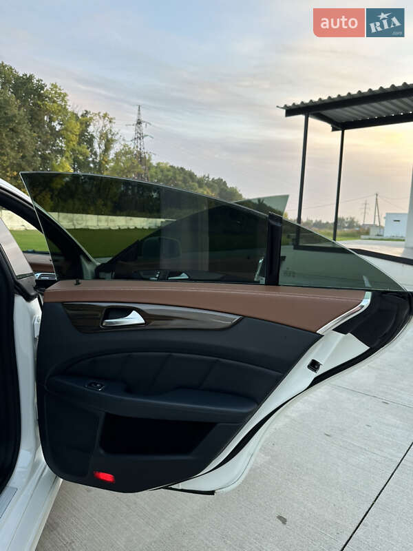 Седан Mercedes-Benz CLS-Class 2014 в Луцьку