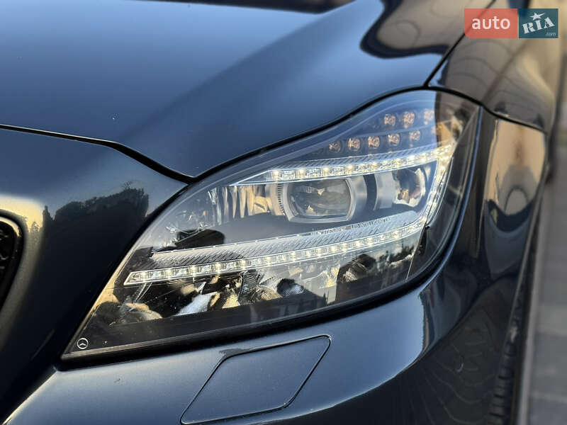 Седан Mercedes-Benz CLS-Class 2014 в Дубні