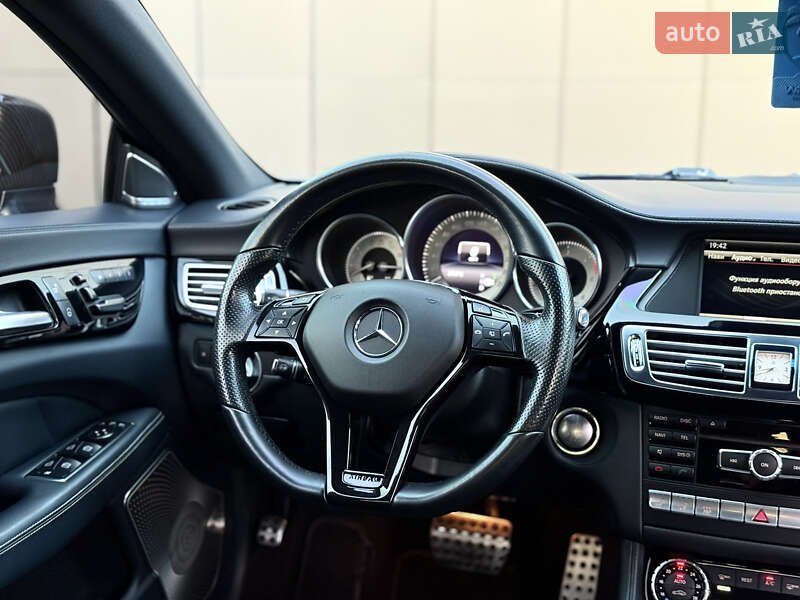 Седан Mercedes-Benz CLS-Class 2014 в Дубні