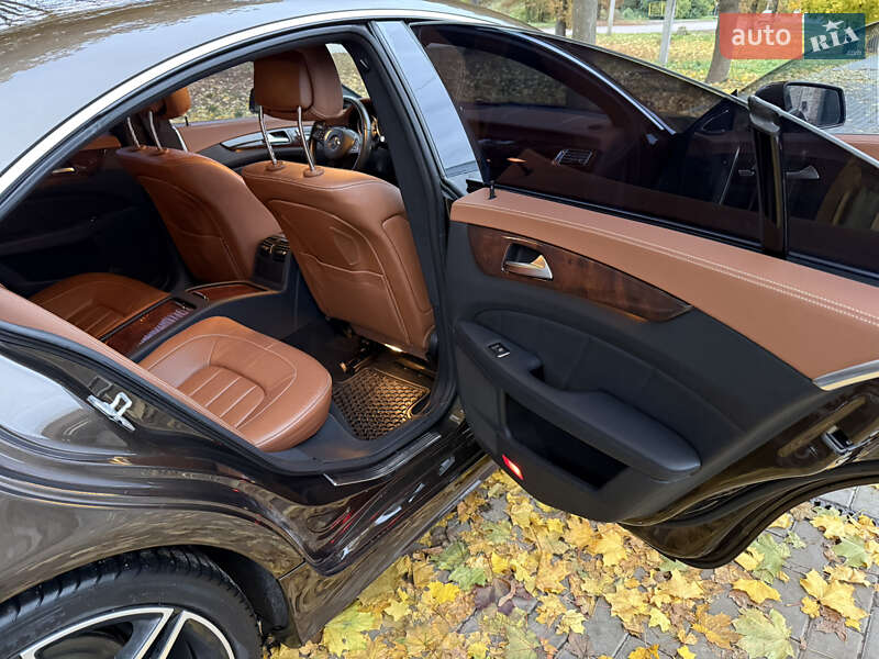 Седан Mercedes-Benz CLS-Class 2015 в Киеве