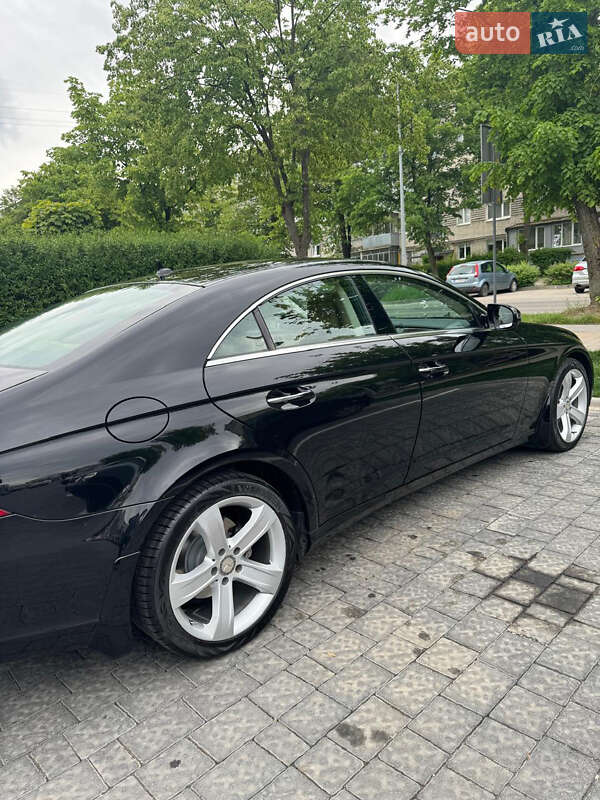 Купе Mercedes-Benz CLS-Class 2009 в Львові