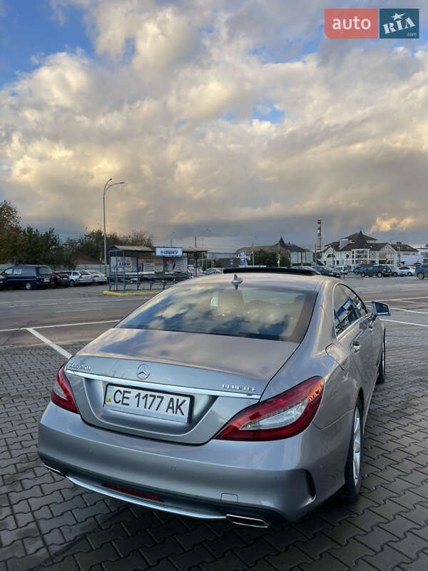 Седан Mercedes-Benz CLS-Class 2015 в Чернівцях