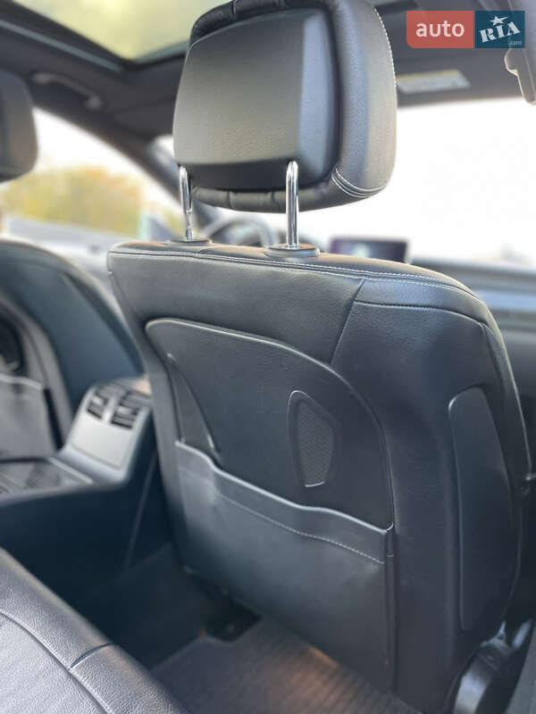 Седан Mercedes-Benz CLS-Class 2015 в Чернівцях