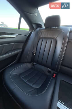 Седан Mercedes-Benz CLS-Class 2015 в 