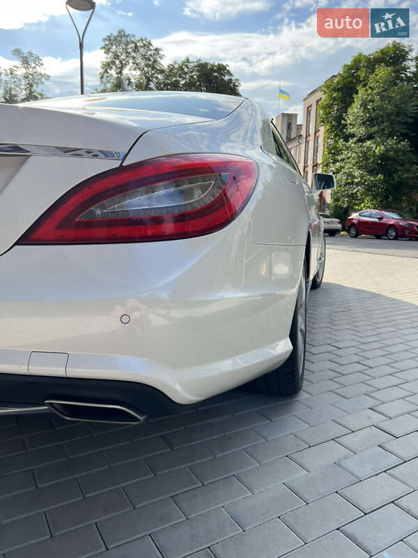 Седан Mercedes-Benz CLS-Class 2011 в Києві фото 10 Седан Mercedes-Benz CLS-Class 2011 в Києві