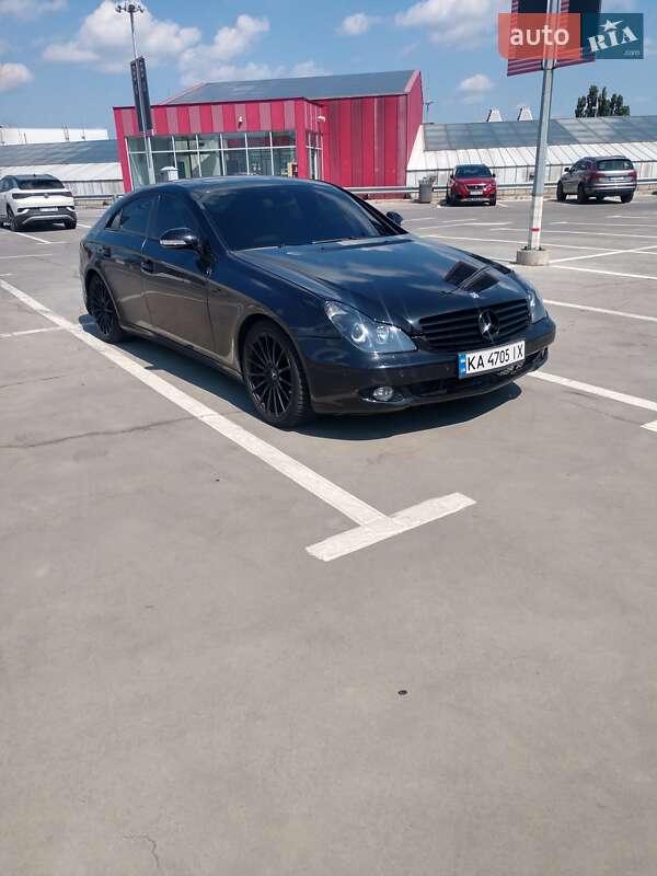 Mercedes-Benz CLS-Class 2005 Mercedes-Benz CLS-Class 2005