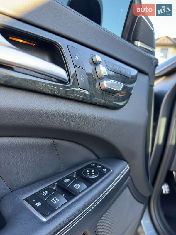 Седан Mercedes-Benz CLS-Class 2017 в Одесі фото 18 Седан Mercedes-Benz CLS-Class 2017 в Одесі