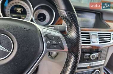 Седан Mercedes-Benz CLS-Class 2014 в  фото 52 Седан Mercedes-Benz CLS-Class 2014 в