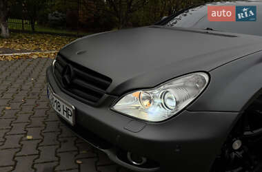 Купе Mercedes-Benz CLS-Class 2005 в  фото 12 Купе Mercedes-Benz CLS-Class 2005 в