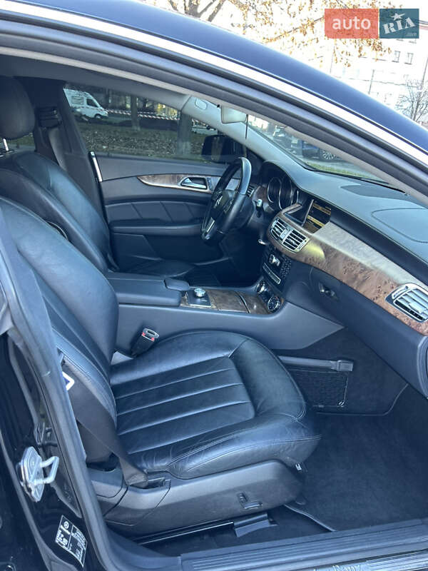 Седан Mercedes-Benz CLS-Class 2012 в Днепре
