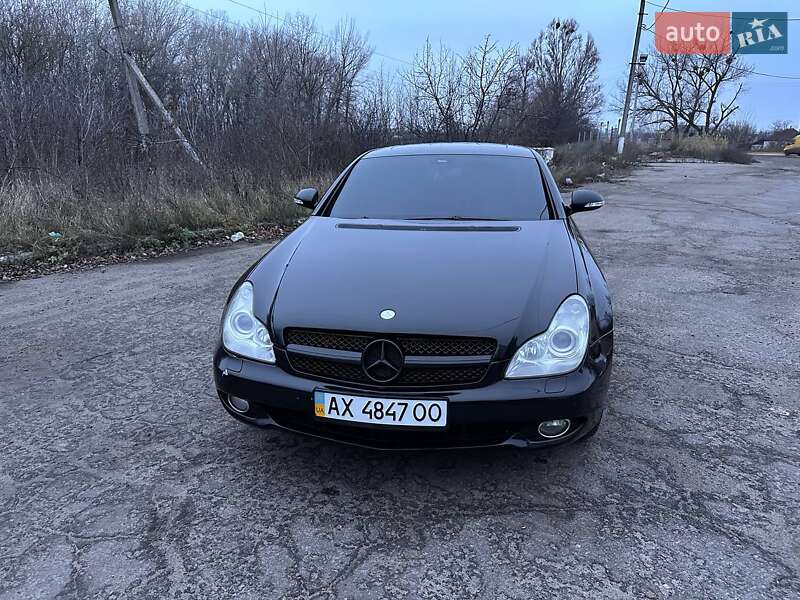 Mercedes-Benz CLS-Class 2005