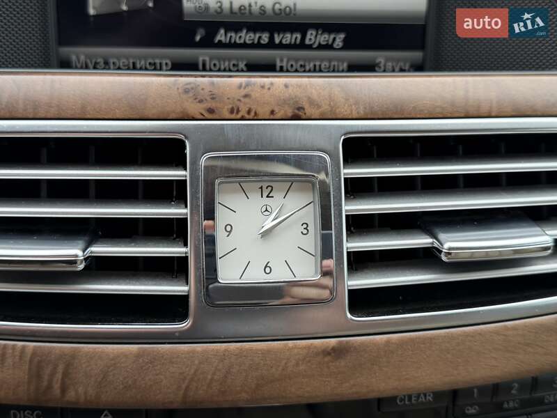 Седан Mercedes-Benz CLS-Class 2012 в Києві