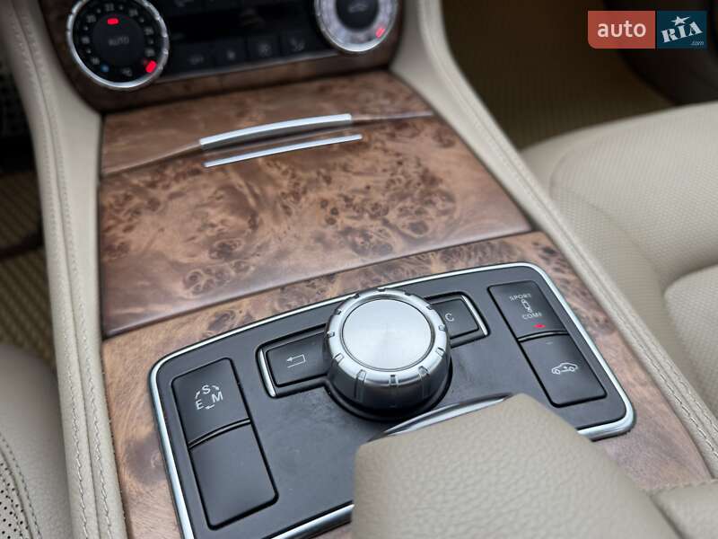 Седан Mercedes-Benz CLS-Class 2012 в Києві