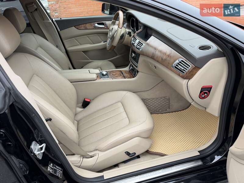 Седан Mercedes-Benz CLS-Class 2012 в Києві