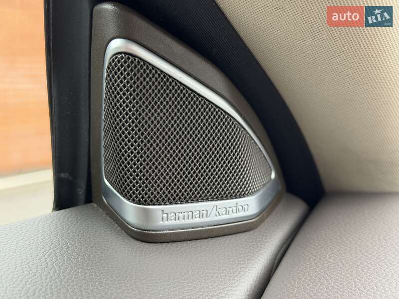 Седан Mercedes-Benz CLS-Class 2012 в Києві