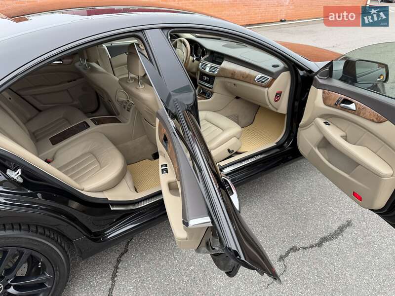 Седан Mercedes-Benz CLS-Class 2012 в Києві