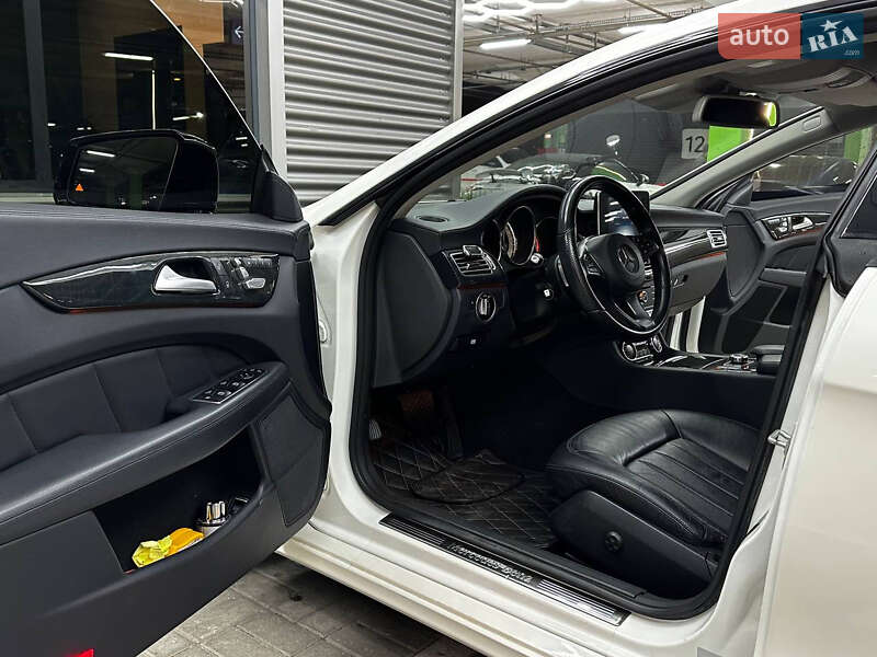 Седан Mercedes-Benz CLS-Class 2016 в Киеве фото 12 Седан Mercedes-Benz CLS-Class 2016 в Киеве