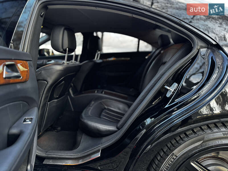 Седан Mercedes-Benz CLS-Class 2012 в Киеве фото 16 Седан Mercedes-Benz CLS-Class 2012 в Киеве
