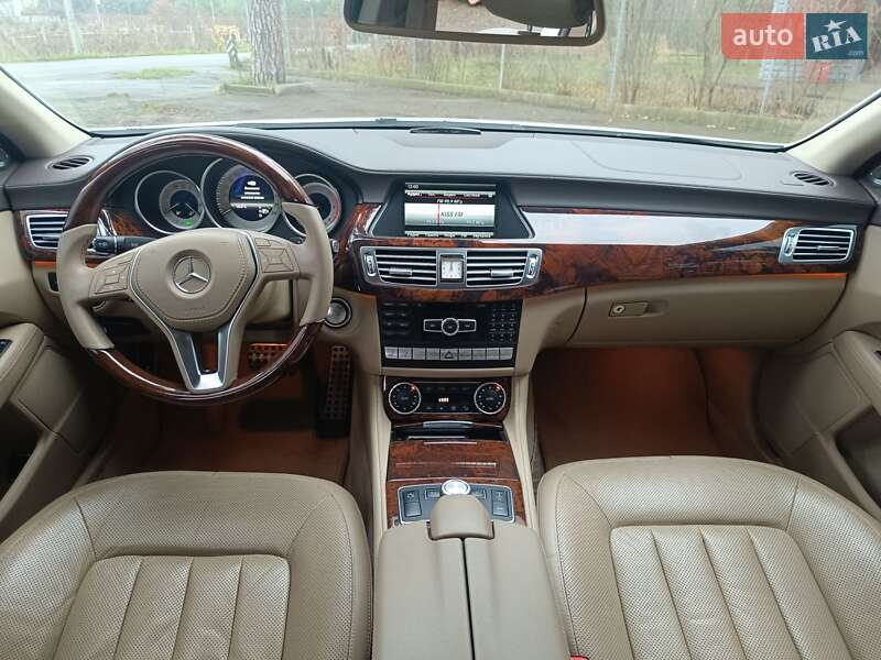 Седан Mercedes-Benz CLS-Class 2013 в Виннице
