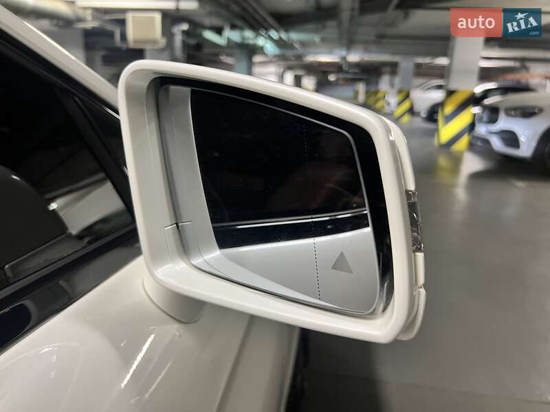 Седан Mercedes-Benz CLS-Class 2011 в Днепре фото 58 Седан Mercedes-Benz CLS-Class 2011 в Днепре