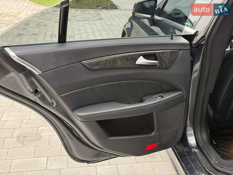 Седан Mercedes-Benz CLS-Class 2014 в Тернополе