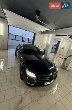 Седан Mercedes-Benz CLS-Class 2011 в Середньому