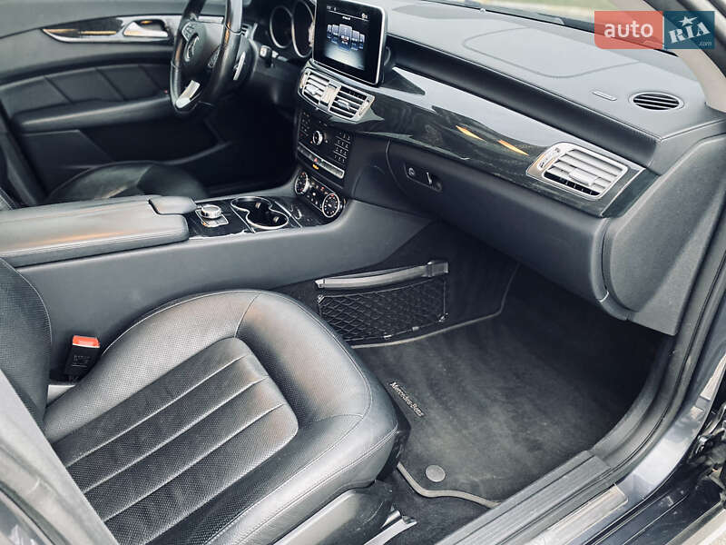 Седан Mercedes-Benz CLS-Class 2015 в Києві