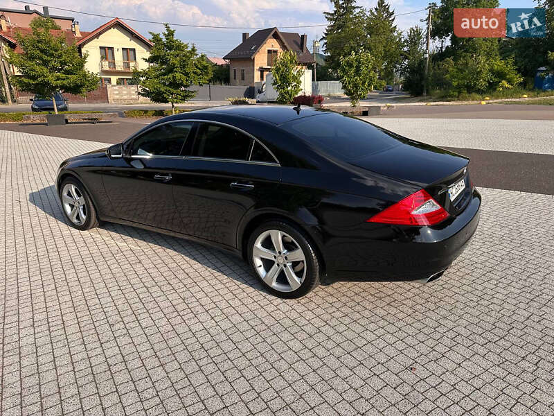 Купе Mercedes-Benz CLS-Class 2010 в Львові