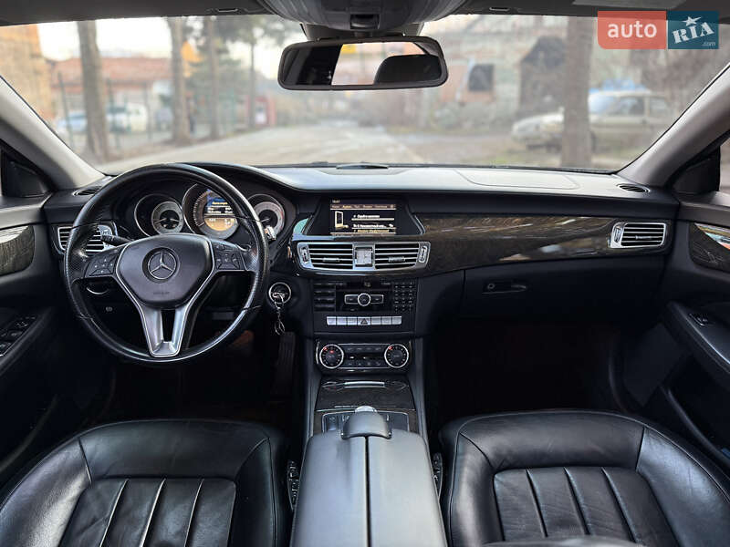 Седан Mercedes-Benz CLS-Class 2012 в Львове фото 14 Седан Mercedes-Benz CLS-Class 2012 в Львове