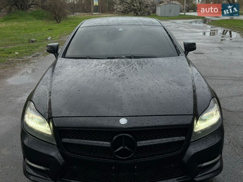 Mercedes-Benz CLS-Class 2011