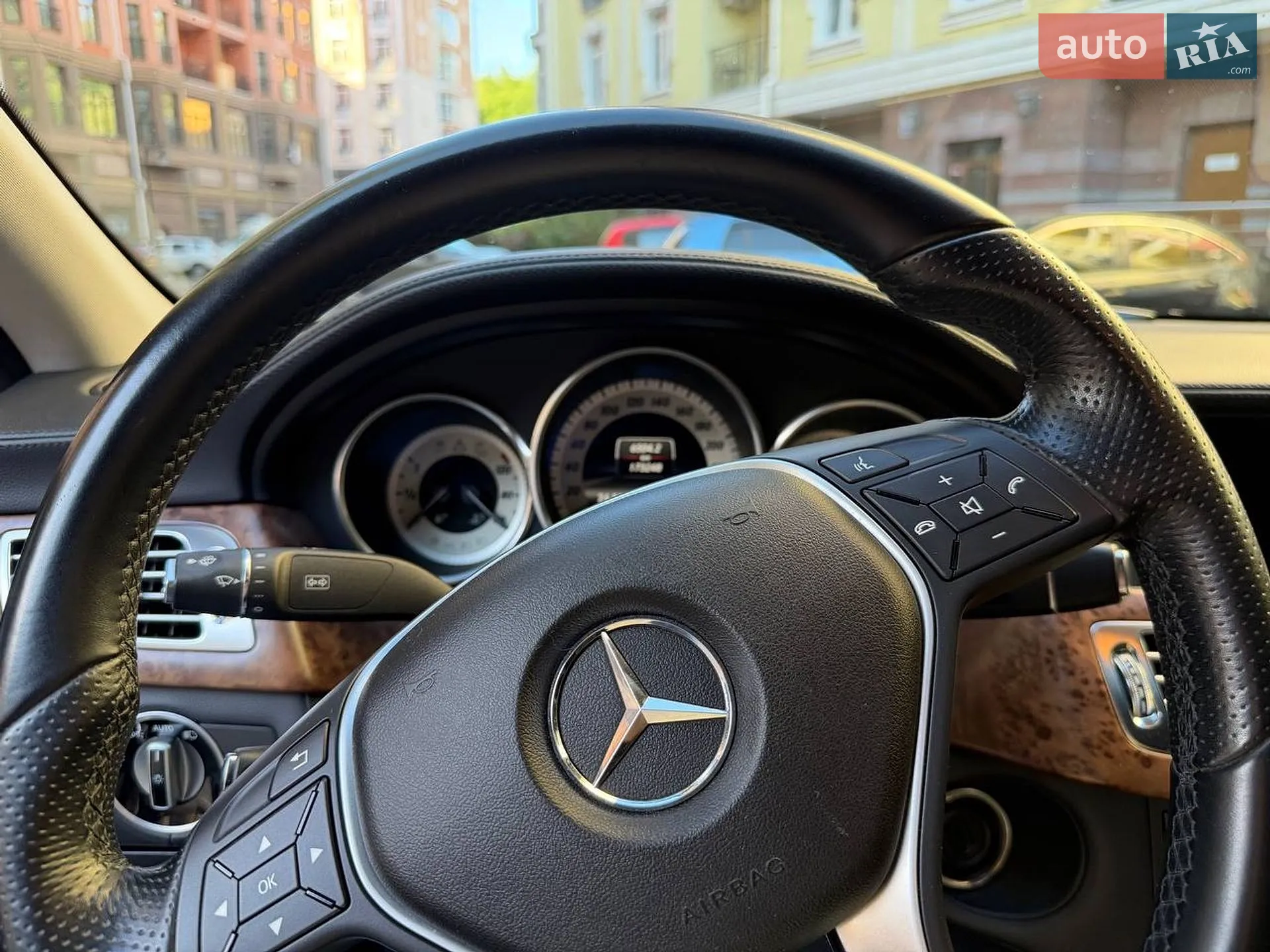 2012 Mercedes-Benz CLS-klasse - мініатюра 17