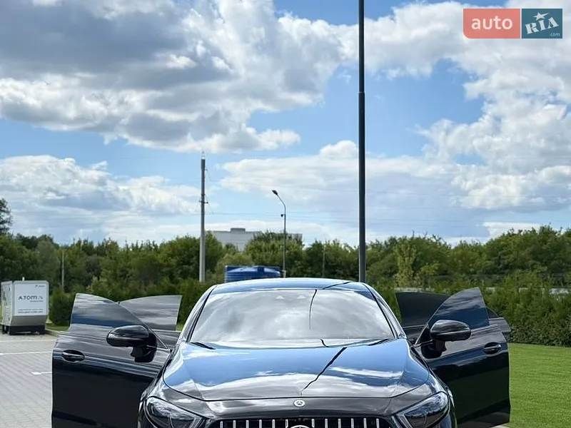Mercedes-Benz CLS-Class